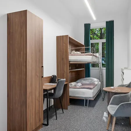 Hostel Zdz Krolewska 15